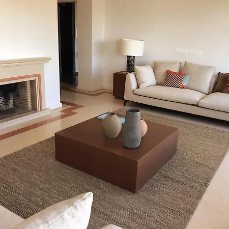 Exclusive With Parking @ Parque Europa, Campo Grande Apartment