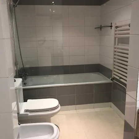 Exclusive With Parking @ Parque Europa, Campo Grande Apartment *